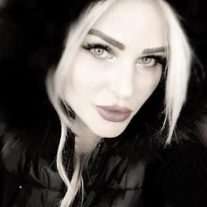 Meet your Posher, Elisangela